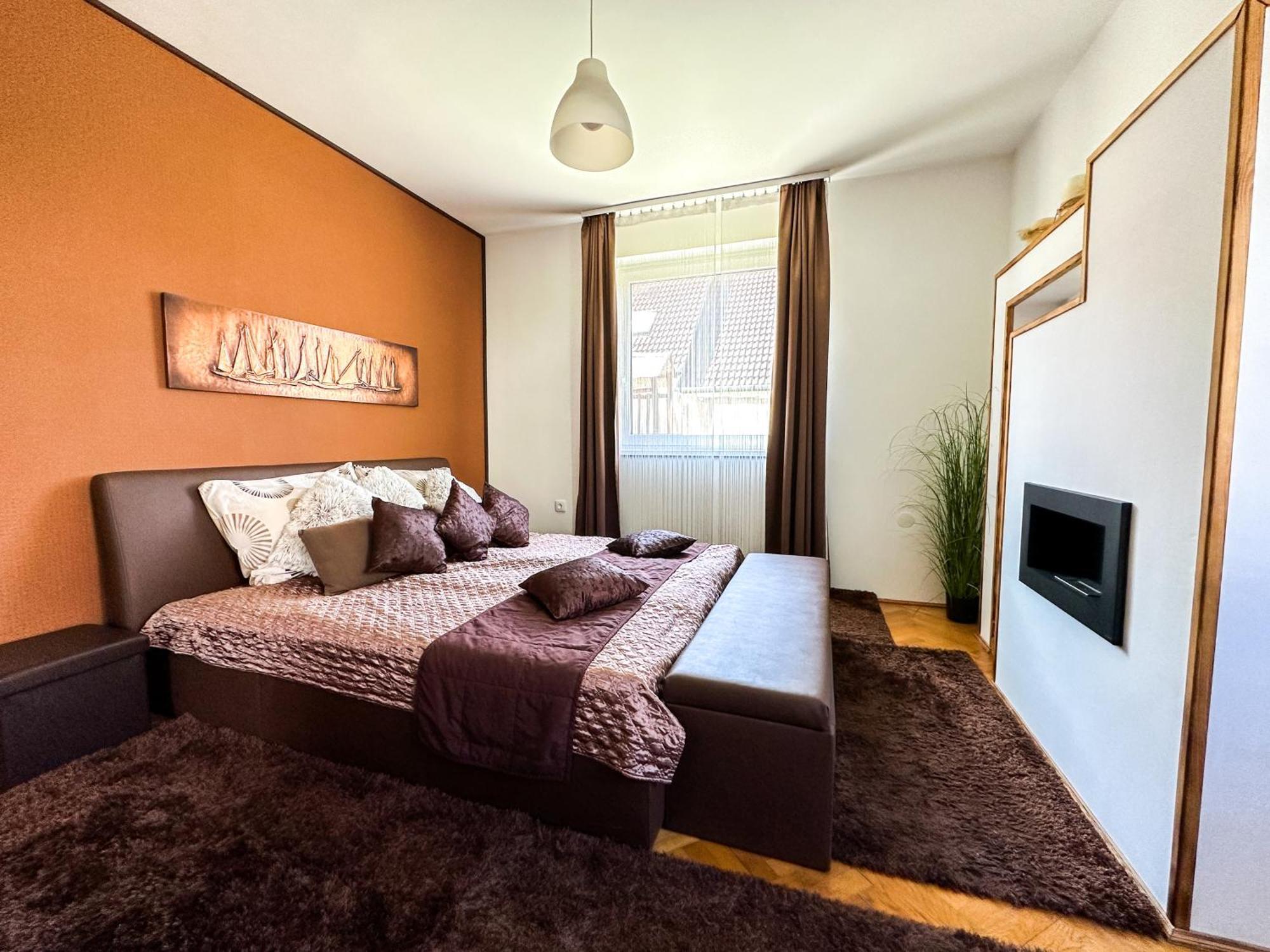 Aranyeso Apartmanhazak No.1 Balatonalmádi Eksteriør bilde
